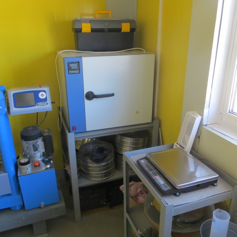laborat